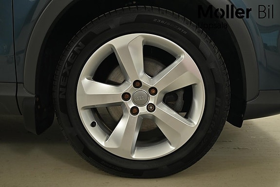 Audi Q3 3 of 5