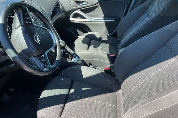Opel Zafira Tourer 11 of 20