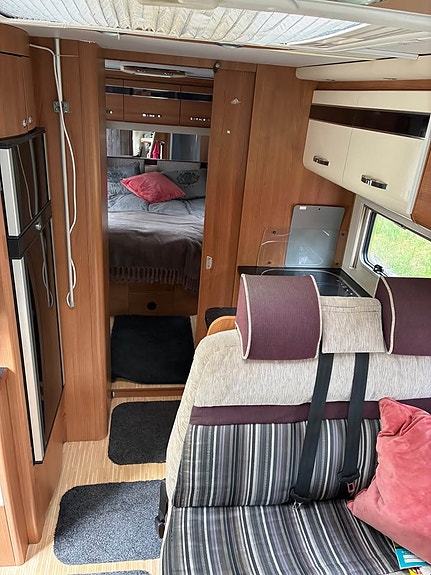 LMC Cruiser T721 QB 6 of 10