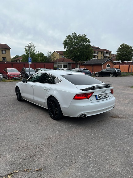Audi A7 3 of 4