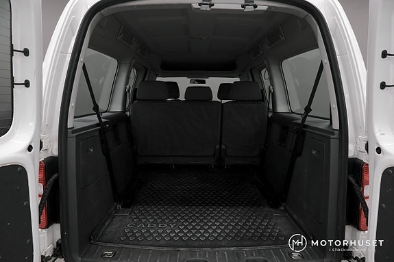 Volkswagen Caddy Maxi 12 of 14