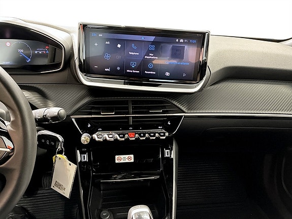 Peugeot 2008 9 of 15