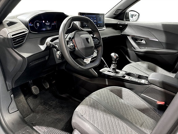 Peugeot 2008 5 of 5