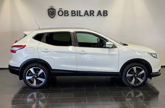 Nissan Qashqai 2 of 5