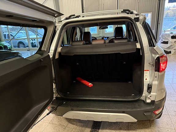 Ford Ecosport 9 of 16