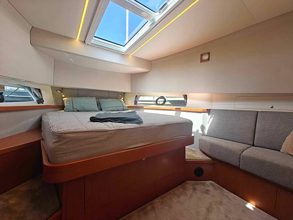 Sargo 45 Explorer 11 of 12