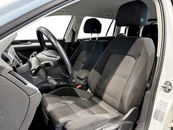 Volkswagen Passat 4 of 5