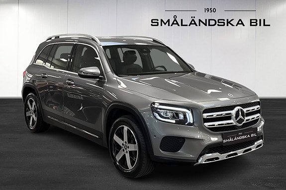 Mercedes-Benz GLB200 d 2 of 17