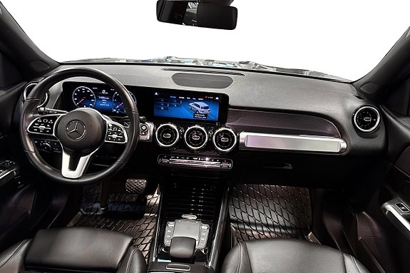 Mercedes-Benz GLB200 d 5 of 17