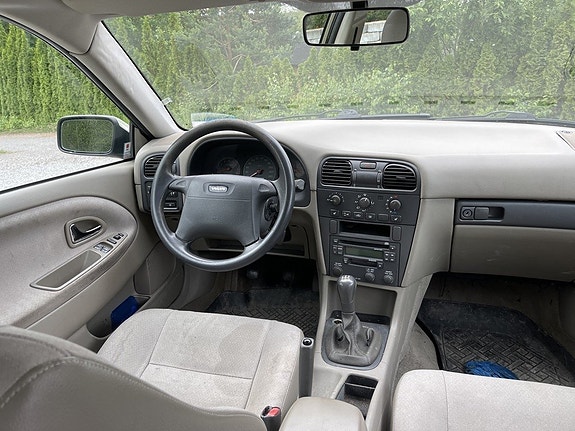 Volvo S40 9 of 18
