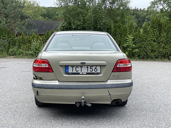 Volvo S40 8 of 18