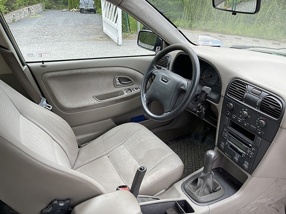 Volvo S40 10 of 18