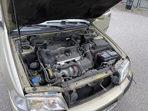 Volvo S40 15 of 18