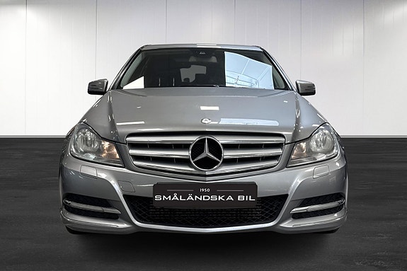 Mercedes-Benz C180 6 of 16