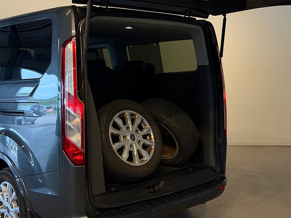 Ford Custom Tourneo 5 of 5