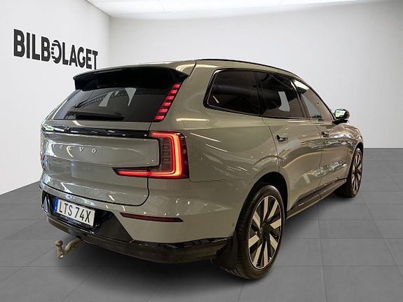 Volvo EX90 4 of 5