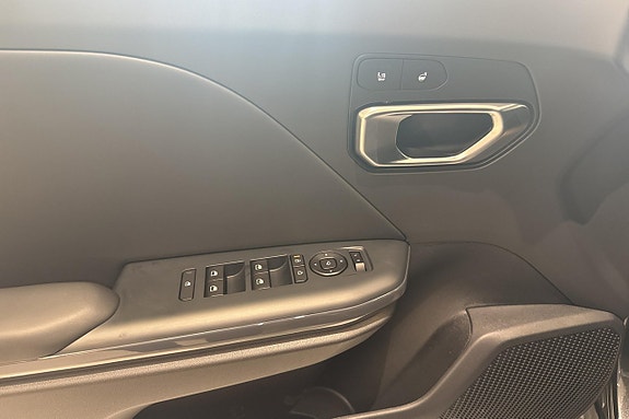 Kia K4 8 of 14