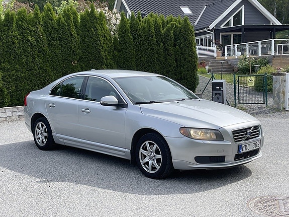 Volvo S80