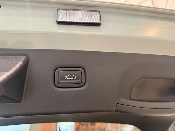 Kia K4 11 of 13