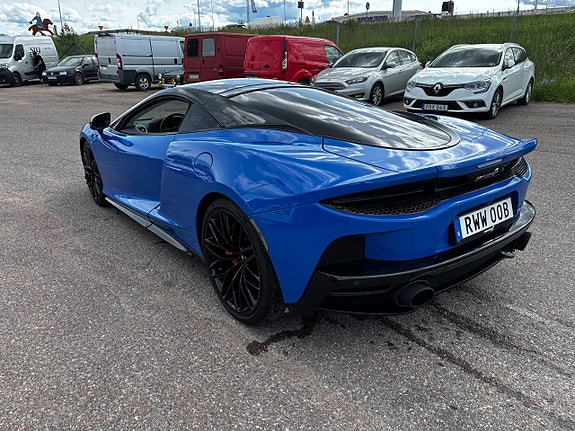 McLaren GT 4 of 5