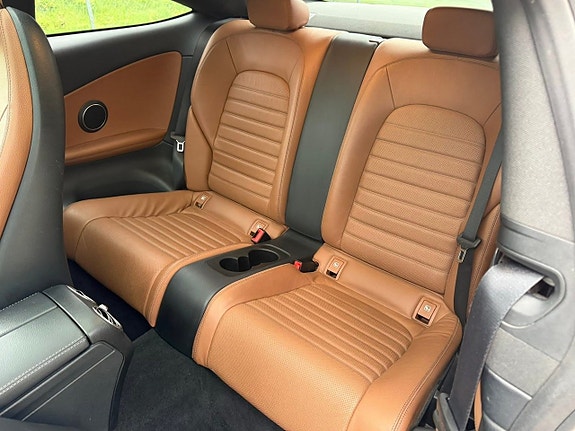 Mercedes-Benz C200 24 of 30