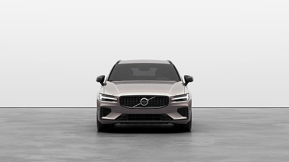 Volvo V60 3 of 5