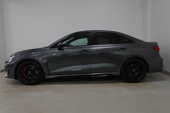 Audi RS3 3 of 5