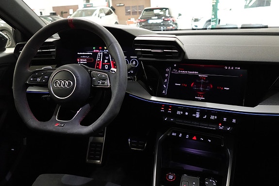 Audi RS3 8 of 25