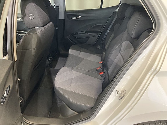 Skoda Fabia 10 of 16