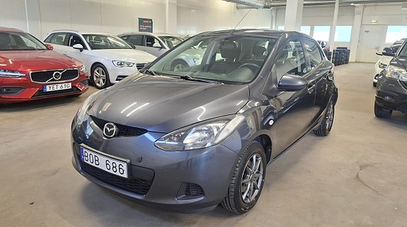 Mazda 2 3 of 20