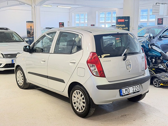 Hyundai i10 5 of 10