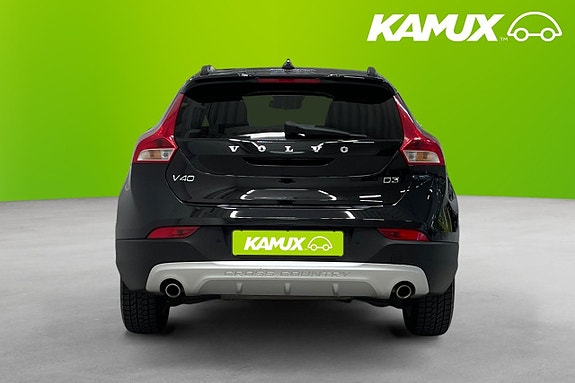 Volvo V40 Cross Country 5 of 5
