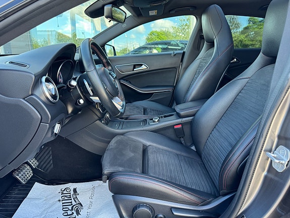 Mercedes-Benz CLA200 8 of 20