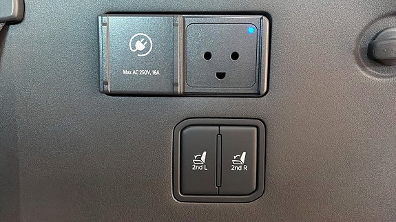 Kia EV9 15 of 16