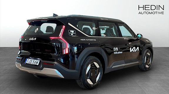 Kia EV9 2 of 16