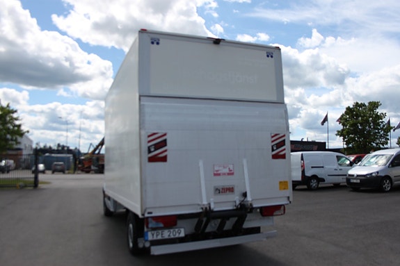 Mercedes-Benz Sprinter 316 4 of 5