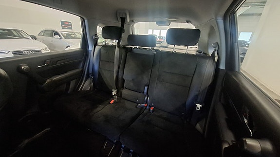 Honda CR-V 14 of 22