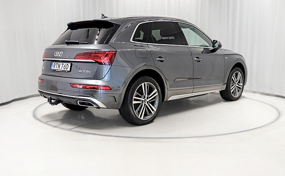 Audi Q5 4 of 5
