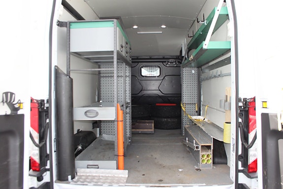 Ford Transit 7 of 12