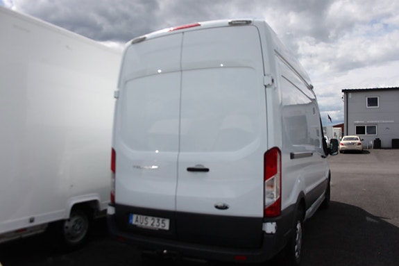 Ford Transit 2 of 5