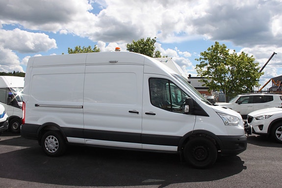 Ford Transit 12 of 12