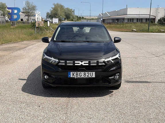 Dacia Sandero 2 of 5