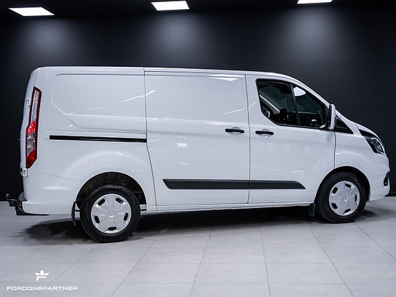 Ford Transit Custom 10 of 30