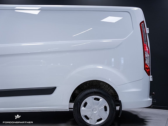 Ford Transit Custom 4 of 5