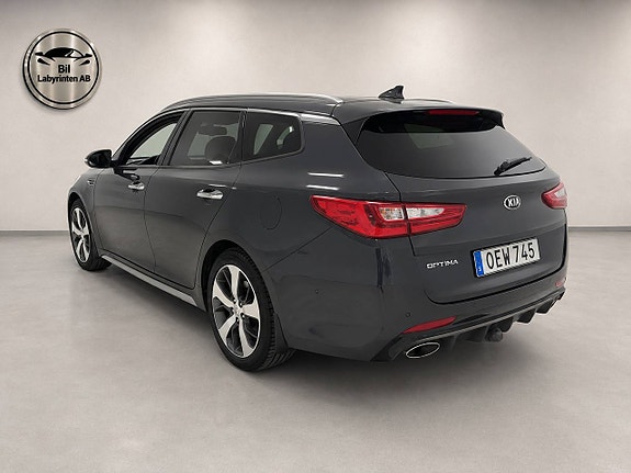 Kia Optima 3 of 5
