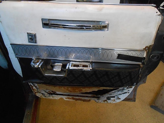 Cadillac Deville 17 of 24