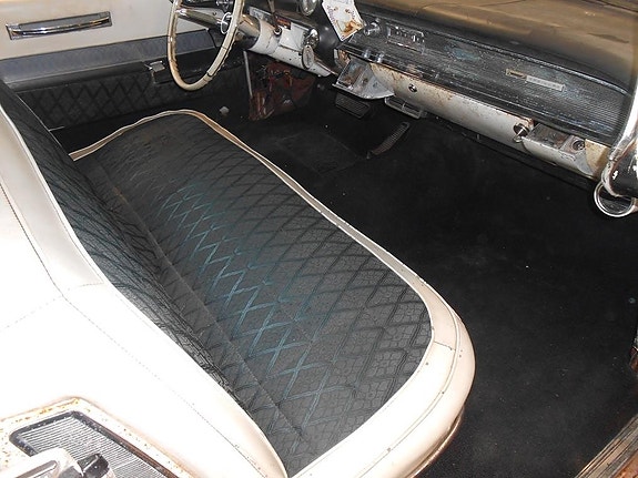 Cadillac Deville 11 of 24