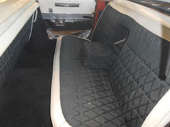 Cadillac Deville 12 of 24