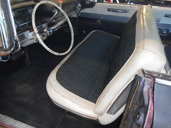 Cadillac Deville 10 of 24