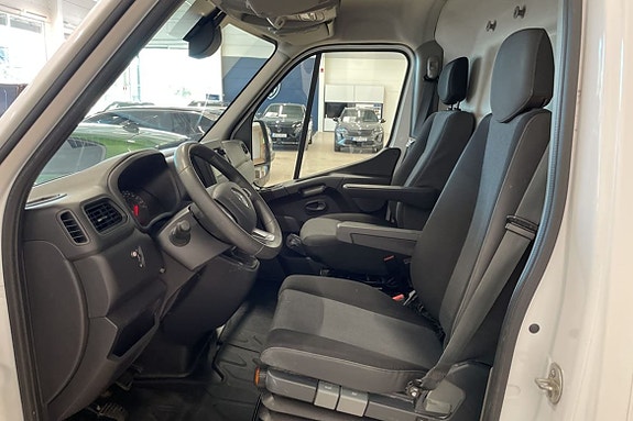 Renault Master 6 of 19